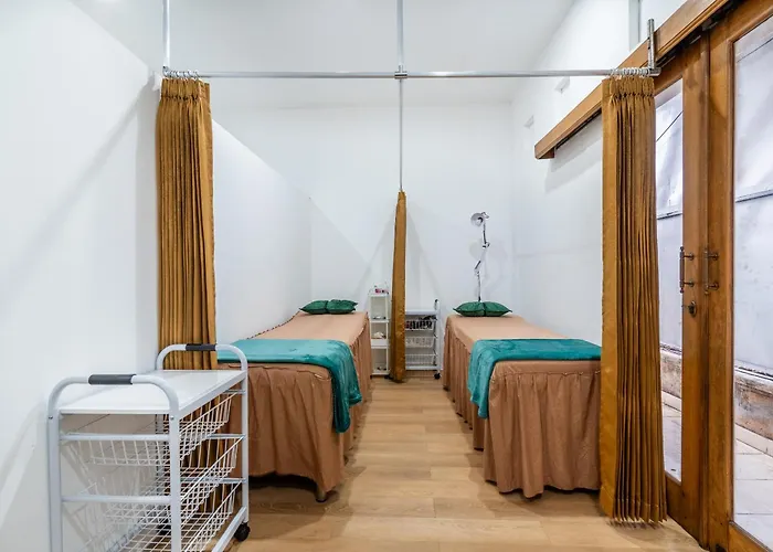 Standart Bed & Breakfast 3*